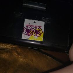 hello kitty earrings. new