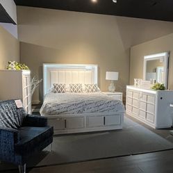 4PC King Bed Set Only $39 Down