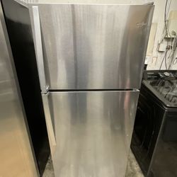 Whirlpool Top Freezer Refrigerator 