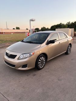 Toyota Corolla 4-Door Sedan