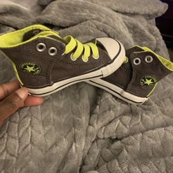 Toddler Sz 5 Converse 