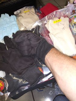 GLOVES! GLOVES! GLOVES!