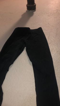Black leggings