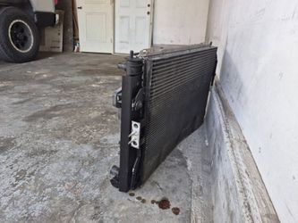 Radiador para Ford escape 2008