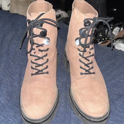 Michael kors mauve pink Boots Womens 6.5