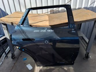 2022-2023-2024-2025 KIA EV6 RIGHT SIDE REAR DOOR OEM USED #12353