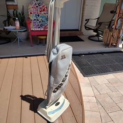 Oreck XL Vacuum