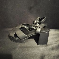 Kenneth Cole Reaction Black Slingback Leather Sandal Heels (Size 9)