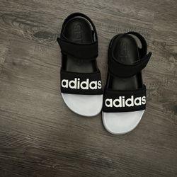 Woman Adidas 7
