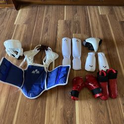 Taekwondo Sparring Gear Size 1