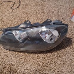 MK6 Volkswagen Golf Driver’s Side Headlight OEM