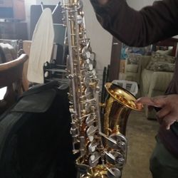 Saxophone 