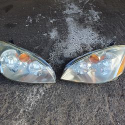 Headlights off a 2004 Nissan Altima 