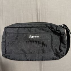 Supreme Organizer Pouch 