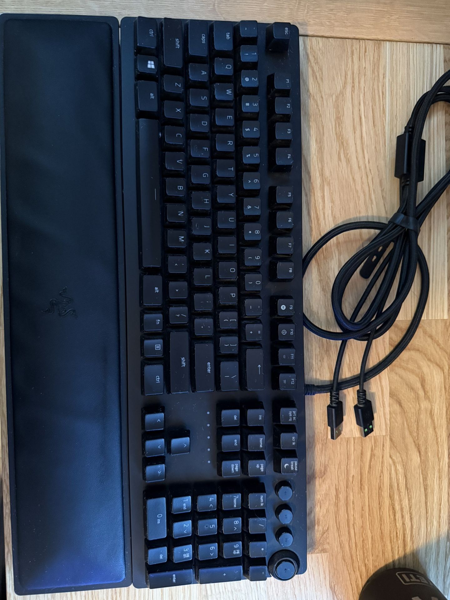 Razor Huntsman Elite Keyboard