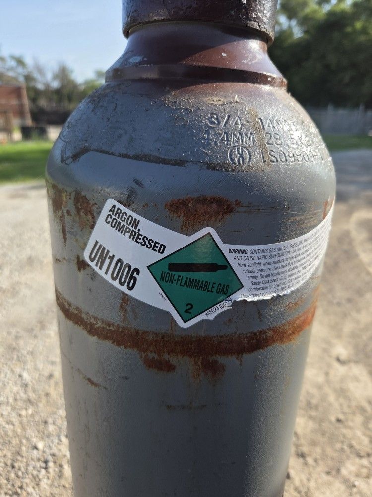 80 Cuft C25 Full Of 75,% 25% Mix Gas Indate Snd Exchangabel