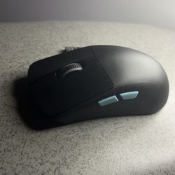 ROG harpe ace Aimlabs edition mouse 54g (open to negotiations)