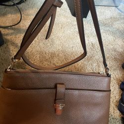 Mk small purse, others listed 