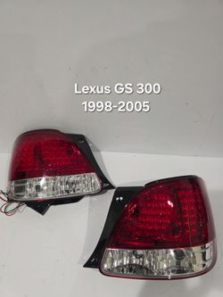 Lexus GS 300 1998-2005 Tail Lights
