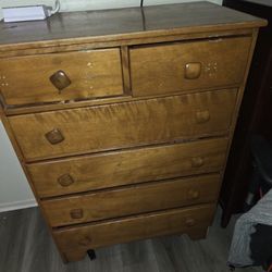 6 Drawer Wooden Dresser Heavyish As Is ✨FCFS! 