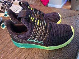 Used kids Adidas size 13 $30 for 3 pairs