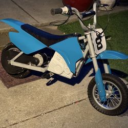 RAZOR-Elect. MotoCross Bike