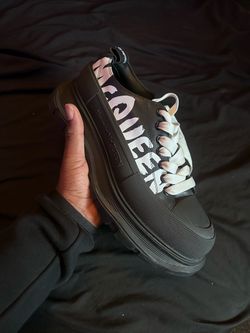 Alexander MQueens
