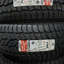 (4) 275/60r20 Summit A/T Tires 275 60 20 Inch 33 AT