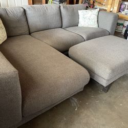 Gray Sectional W Matching Ottoman