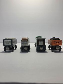 Vintage Thomas the train figures