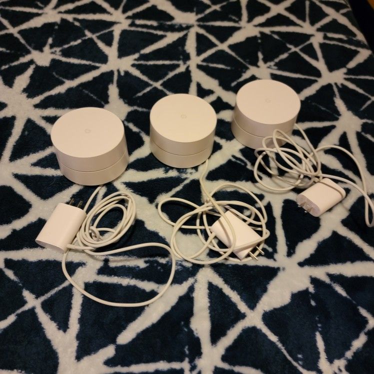 Google WiFI Model AC-1304 Solution Point Routers 3 Pack With Power Cables Whole Home Coverage