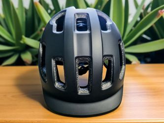 PuckiPuppy Electric Adult Bicycle Helmet *Size 58-62CM* *Brand New*