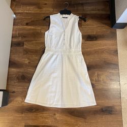 Brand New Woman’s Tommy Hilfiger brand White Dress Up For Sale 