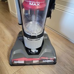 Dirt Devil Vacuum