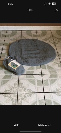 LIKE NEW PORTABLE BABY PLAY MAT!!!!