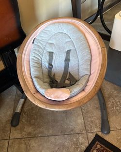 Maxi-Cosi Cassia Portable Baby Swing