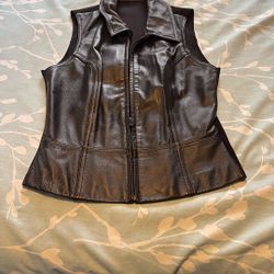 Women’s Medium Leather Vest