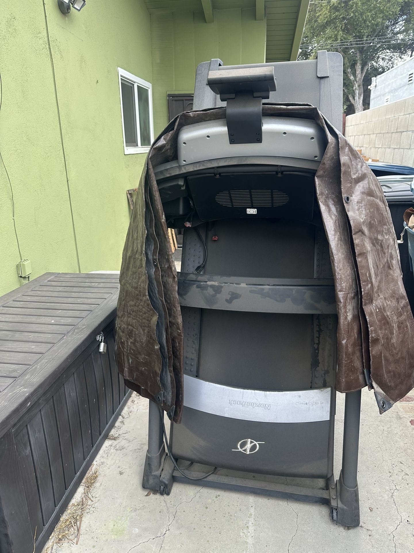 Free Treadmill