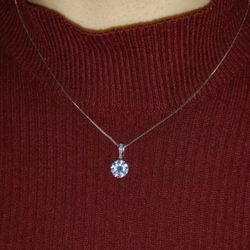 Silver Necklace With a Silver Stone    925marked 