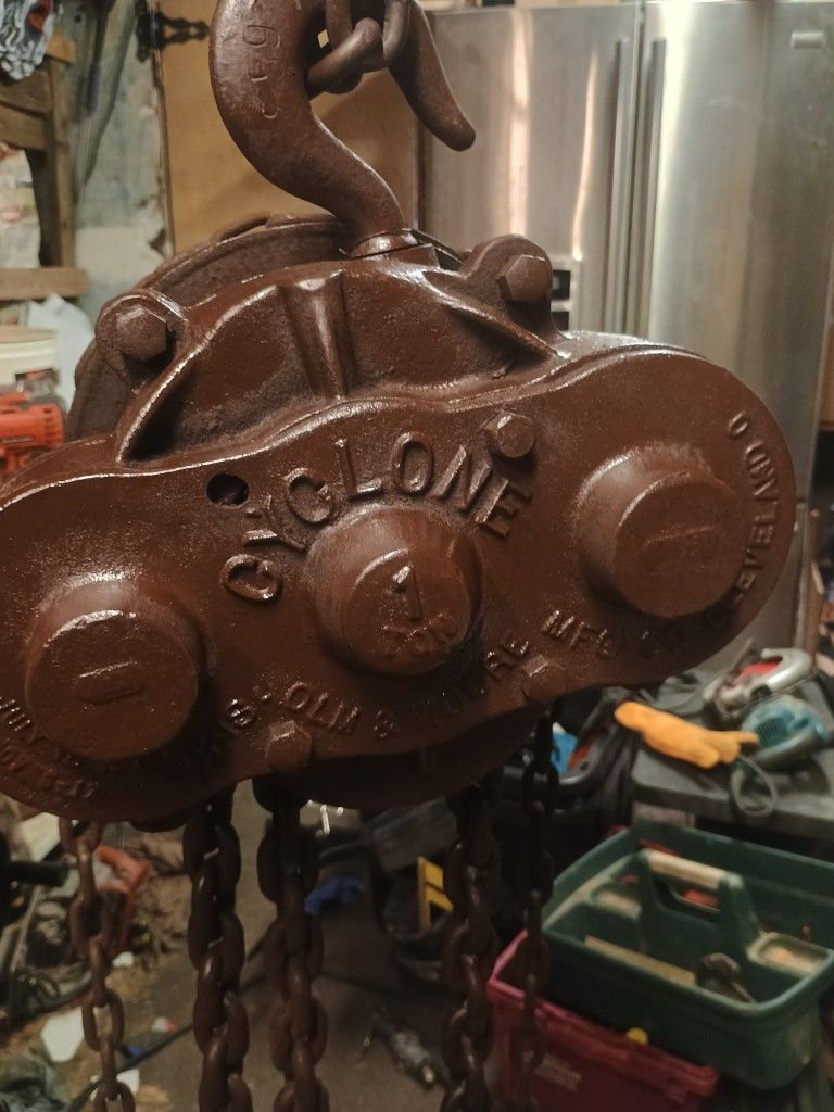 1 Ton Cyclone Chain Hoist
