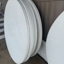 60 Inch Round Plastic Tables $85 Each