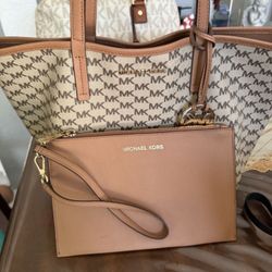 MichaelKors Reversible Tote
