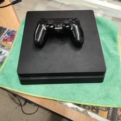 Ps4 Slim 500gb One Controller And Cables 