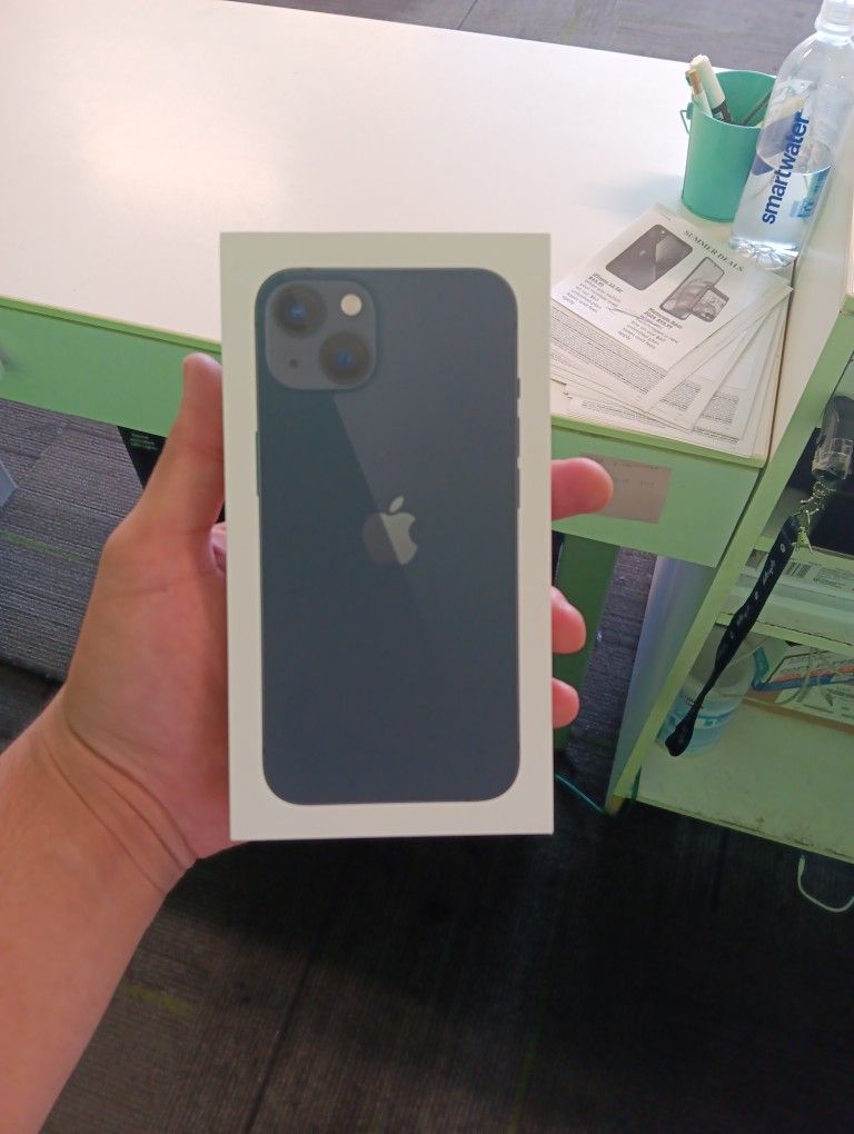 iPhone 13