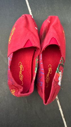 Vintage Ed Hardy slides new one of the souls is a little bit coming off
