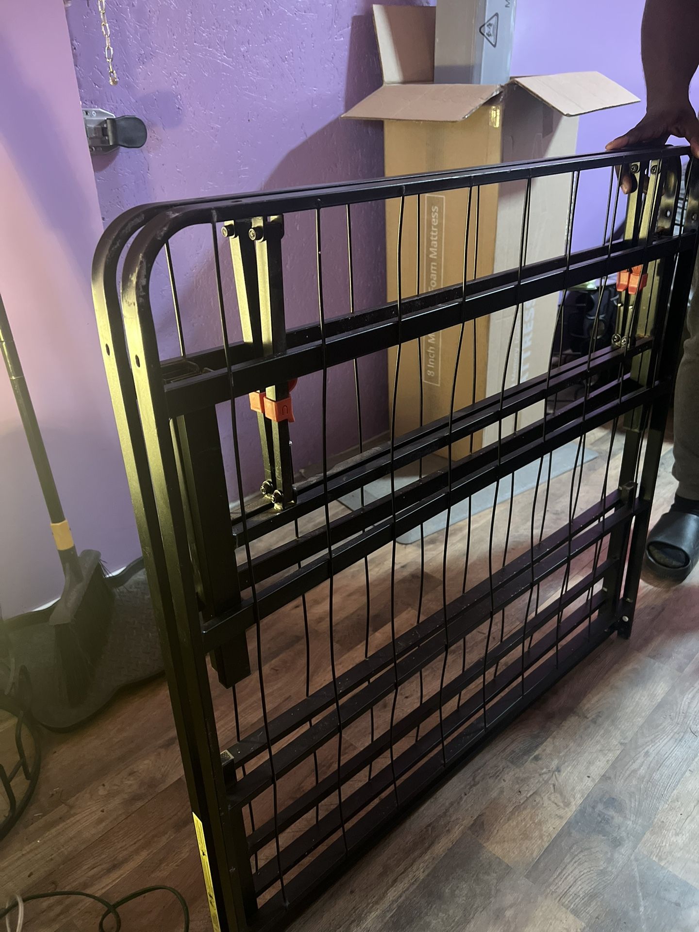Twin Bed