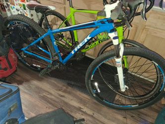 Trek Mountain Bike 29er Blue