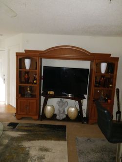 Beautiful 6ft Tv Intertainment Center