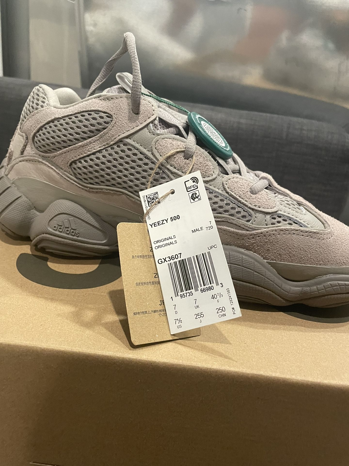 Adidas Men's Yeezy 500 Ash Grey Size