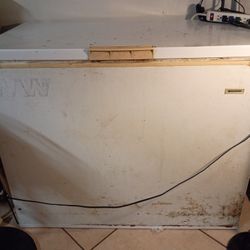 Frigidaire  deep freezer 